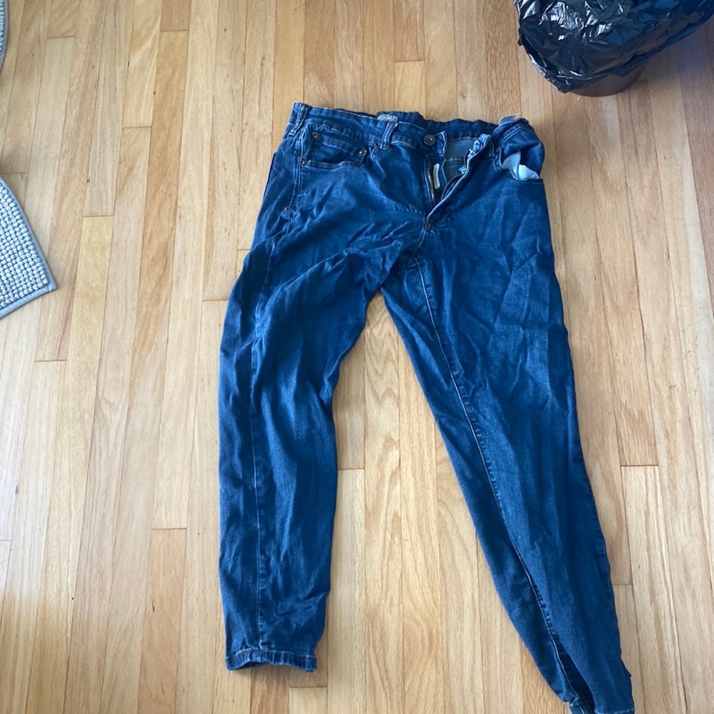 Stretchy jeans